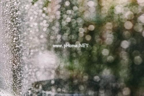 2023年描写下雨天唯美的说说