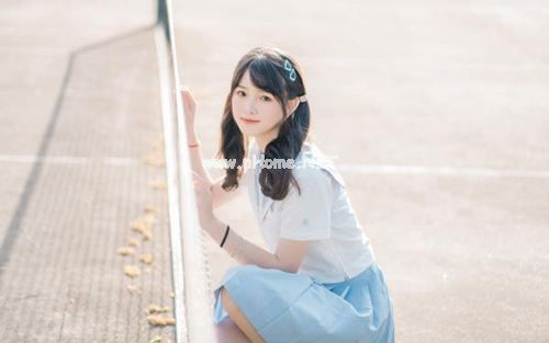 追星女孩表白爱豆的情话说说 灼灼红海三里，不负韶华不负玺