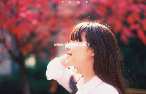 用骄阳似火造句 骄阳似火的意思 骄阳似火的近义词 骄阳似火的读音