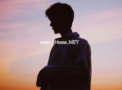 男生十分高冷的个性签名 我骨子里的自卑告诉我要骄傲