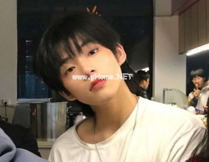 男生签名简单干净短句2023 很有气质的文艺简约男生签名