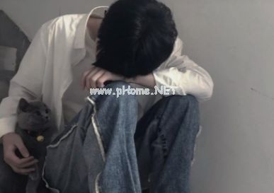 伤感且唯美的微信个性签名 留下的那个人却交给了时间