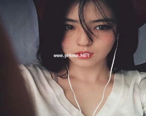 qq女生伤感孤独的签名精选