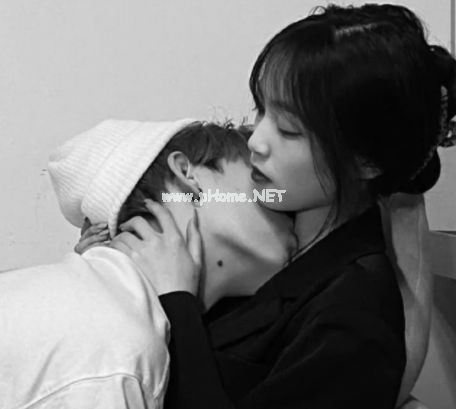 很难过心碎的唯美伤感签名 比较个性的唯美伤感签名精选39句