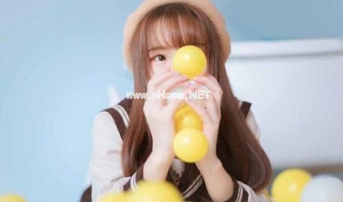 女生适合发抖音的句子 女人励志正能量的抖音句子