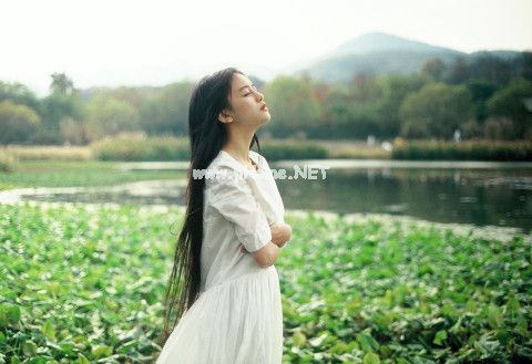 一个人伤心说说心情 情感悲伤的心情句子19句