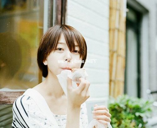 朋友圈祝自己生日快乐的句子33句