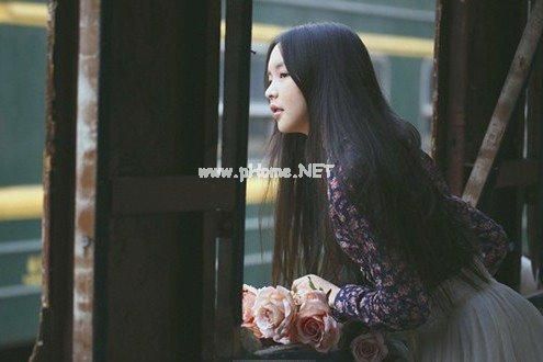 简短扎心的说说句子 深夜崩溃的文案