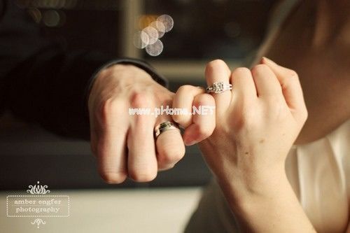 情人节不能见面的朋友圈说说16句