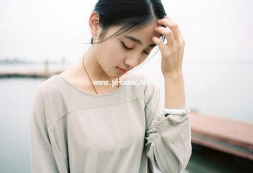 唯美的说说心情句子 有些人不能失去，却不得不放手