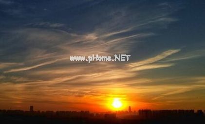 很现实很霸气的句子说说心情2020 除了坚强别无选择
