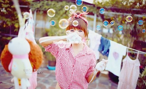 有个性的QQ空间说说 女大十八变、越变越随便
