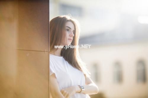 爱情经典句子伤感 感慨爱情的句子伤感的