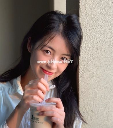 闺蜜霸气幽默文艺简约个性说说 写给闺蜜暖心的句子文案