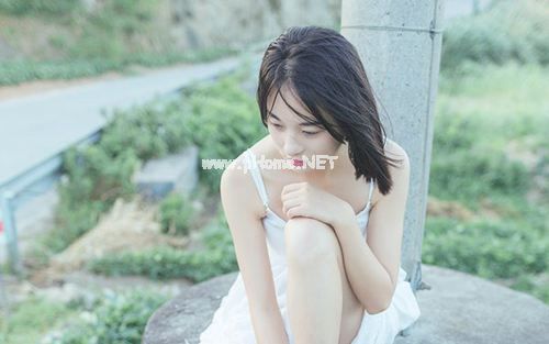 适合发朋友圈的句子 亲爱的，请别迷失到太远的地方