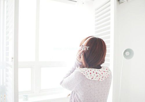 伤感迷茫说说心情短语 颓废忧伤的心情句子 