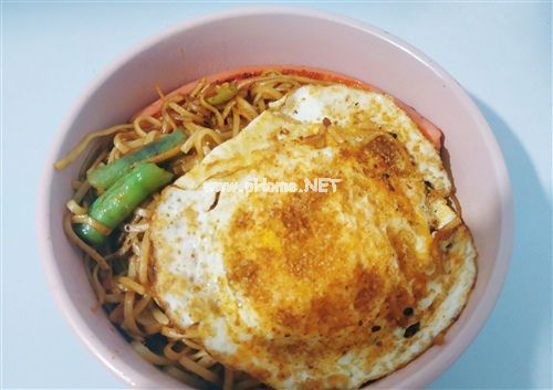 自己一个人在家不会做饭的说说22句