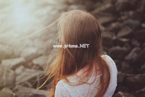 一个人生病了没人关心没人疼的说说