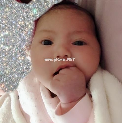 宝宝吃手朋友圈说说 宝宝吃手发的说说21句