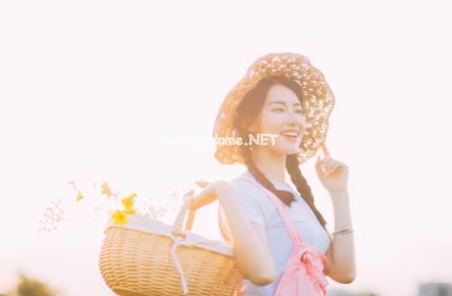 喝咖啡发圈的句子 惬意的下午时光句子