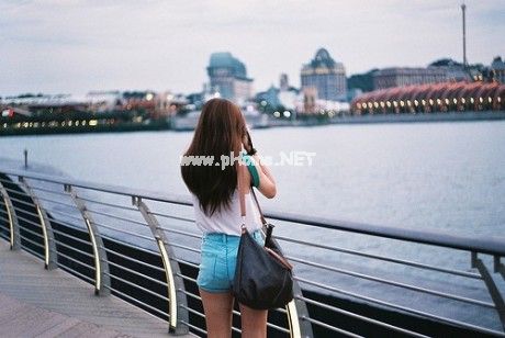 没人陪伴孤独伤感句子 孤独没人陪的短句