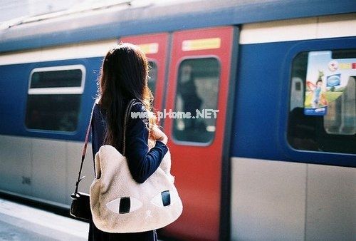 心里挣扎的说说 人一辈子都在挣扎的说说24句
