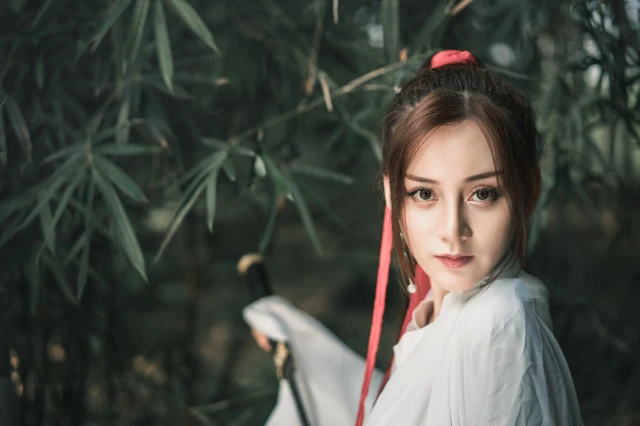 俏皮的朋友圈自拍文字 适合发自拍的干净短句(精选29句)