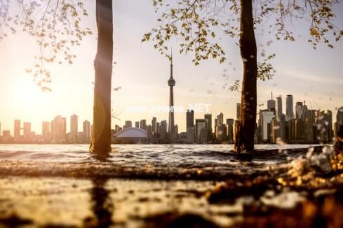 年非主流男生专用的不再喜欢你的伤感说说大全(精选99句)