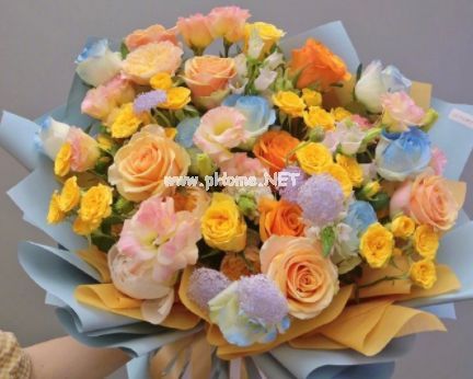 对前任恋恋不忘的朋友圈句子 对前任很难忘记的说说大全