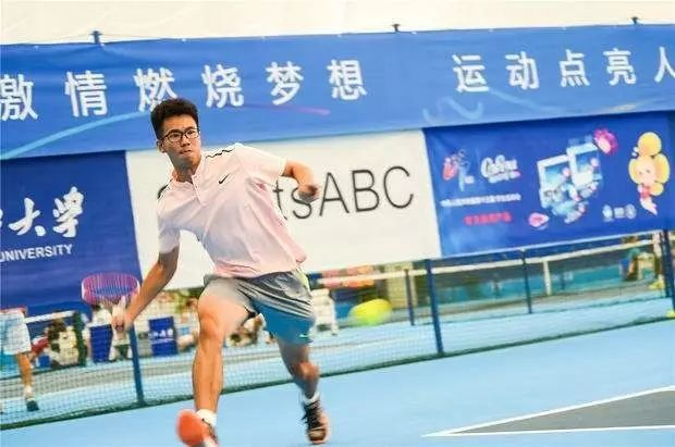 2023中学秋季运动会闭幕式主持词精髓篇